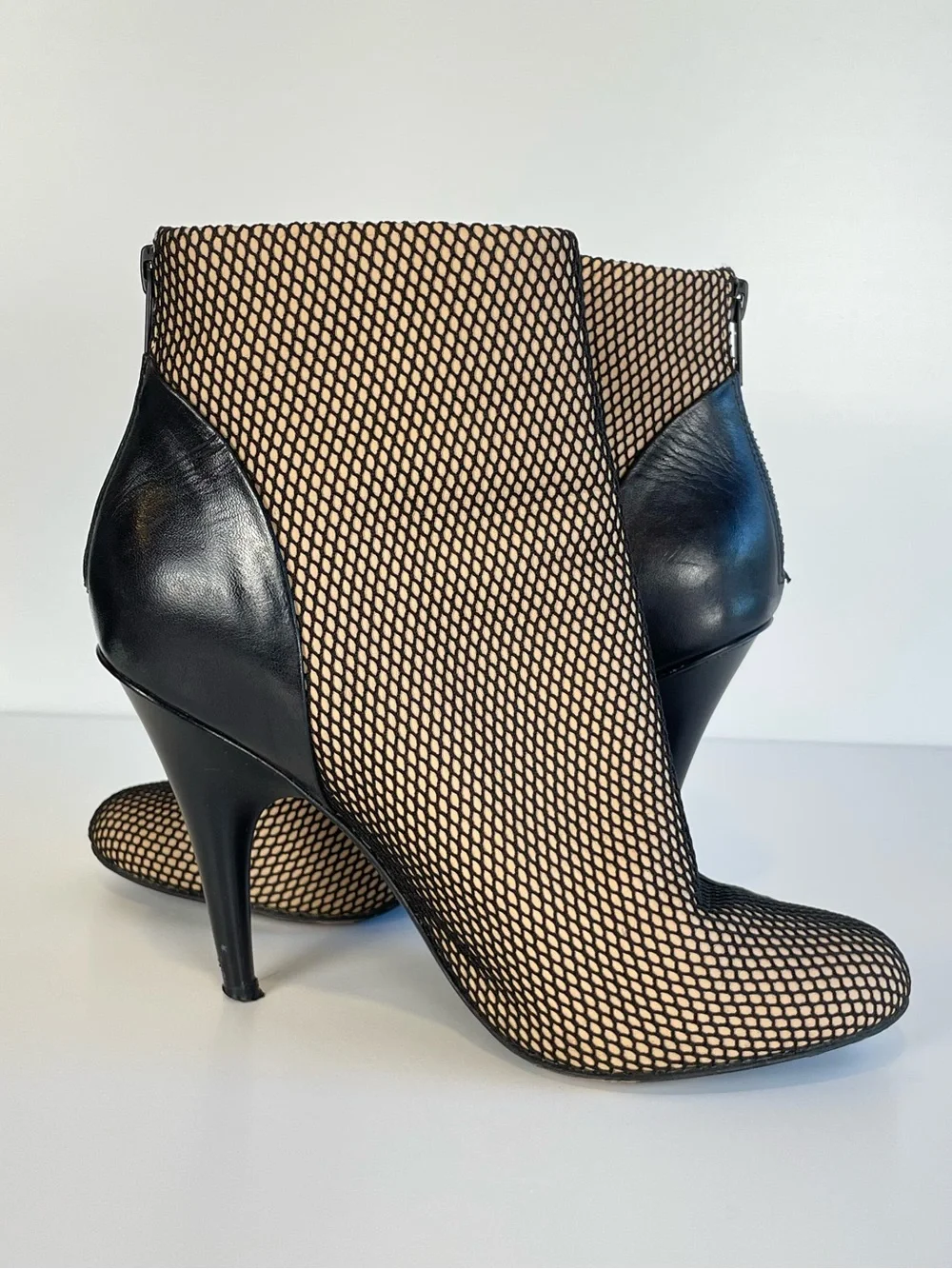 3.1 Phillip Lim” Francis” Fishnet Leather Ankle Booties size 36.5 US 6-6.5